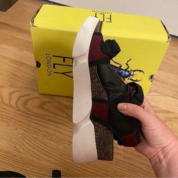 Fly London Sigo Sandals Sz 39 Bordeaux Red Open Toe Platform - Picture 7 of 9